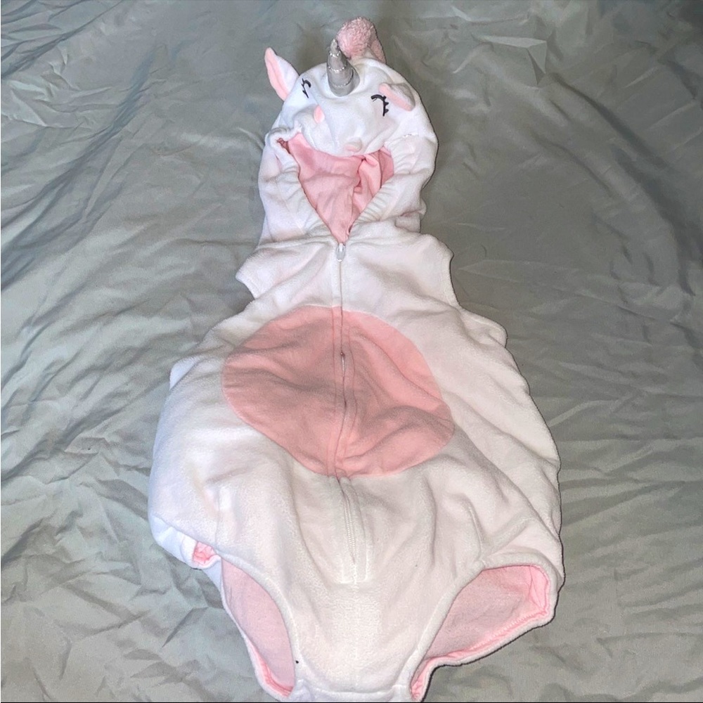 Carters unicorn costume 6-9mo